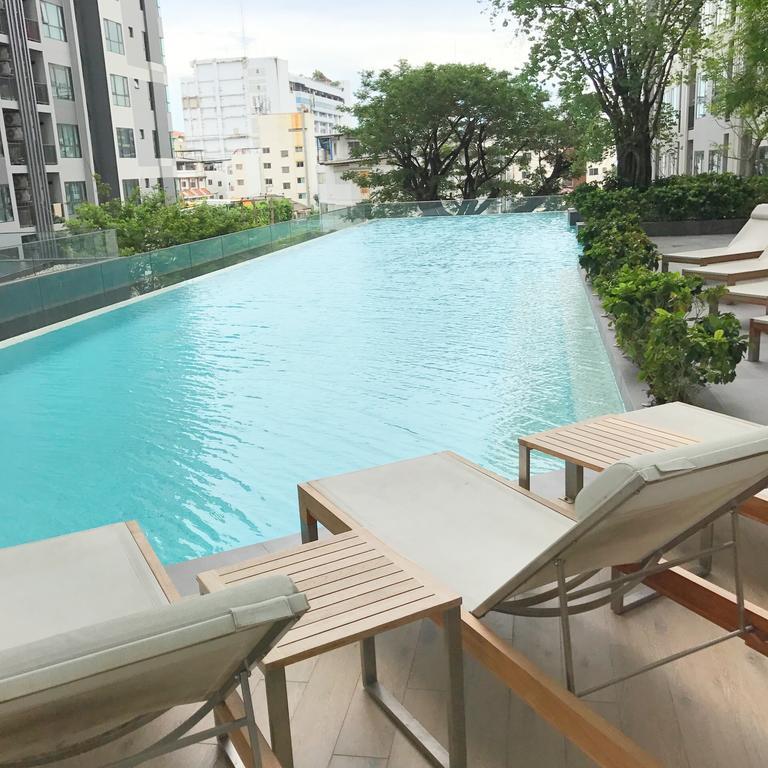 The Base Highfl Seaview Apartment Pattaya Exterior photo